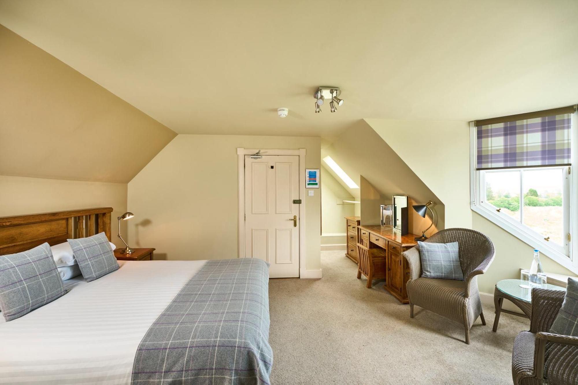 Ulbster Arms Hotel Near Thurso Halkirk Екстер'єр фото